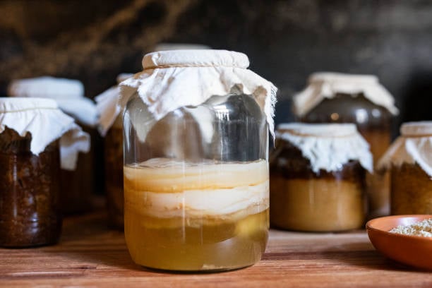 alimentos que mejoran la salud intestinal, kombucha